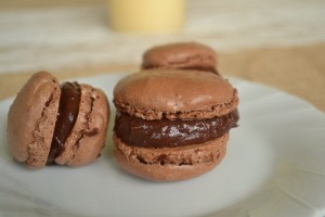 chocolate macaron